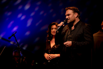 Karim Khawatmi und Caroline Kiesewetter