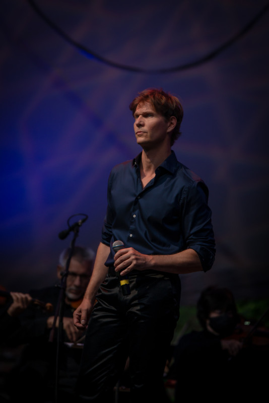 Uli Scherbel singt Die Krone der Schöpfung Uli Scherbel singt Die Krone der Schöpfung